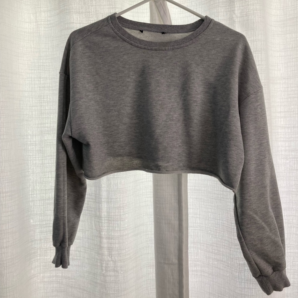 Relaxed Fit Grey Cropped Sweater